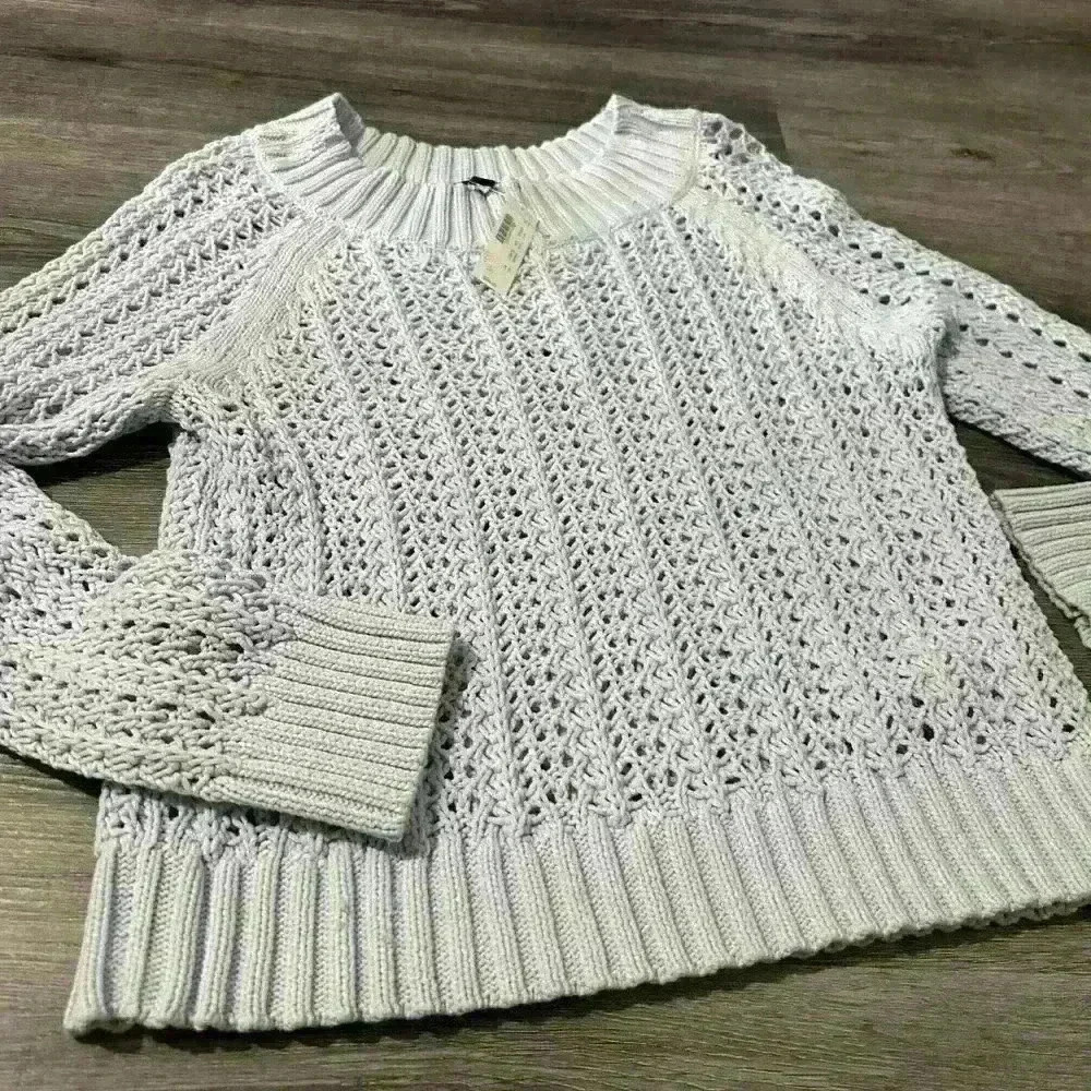 J.crew gorgeous sweater - Picture 2 of 6